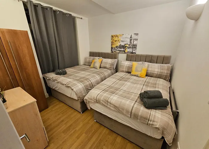 2Bdr Islington Close To Station