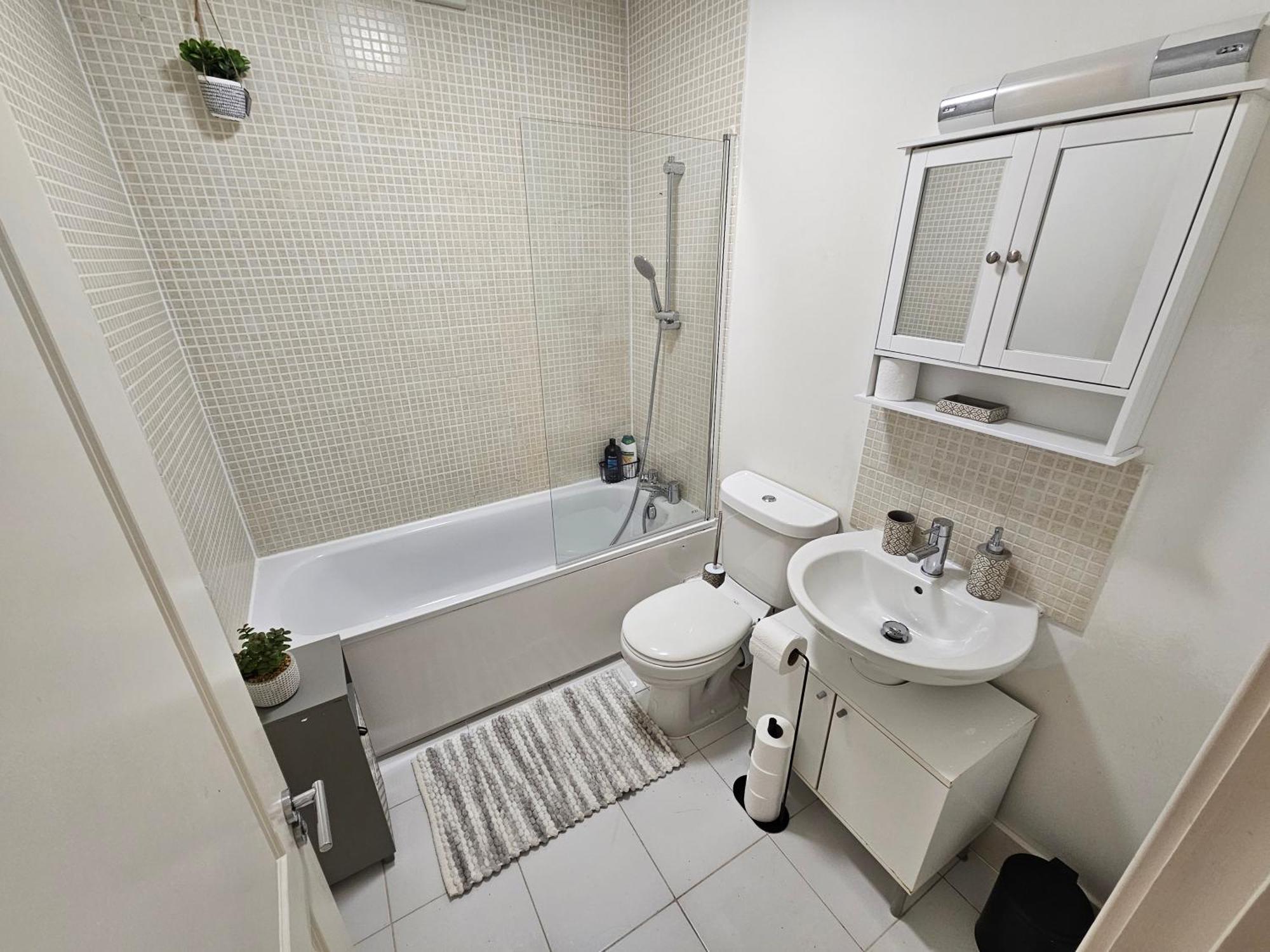 Appartement 2bdr Islington Close To Station Londen