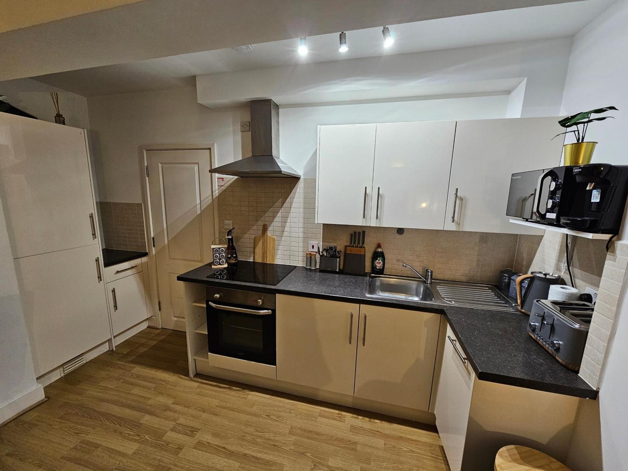 2bdr Islington Close To Station Londen